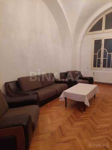 İcarəyə verilir 2 otaqlı köhnə tikili 68 m², 28 May m., photo 4 from 15