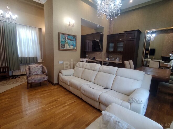 Satılır 3 otaqlı köhnə tikili 75 m², Sahil m., photo 5 from 22