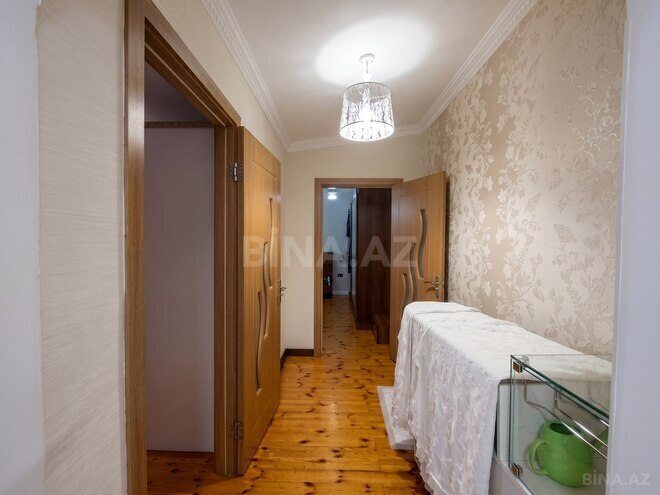 Satılır 3 otaqlı köhnə tikili 75 m², Sahil m., photo 14 from 22