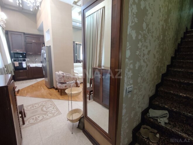 Satılır 3 otaqlı köhnə tikili 75 m², Sahil m., photo 12 from 22