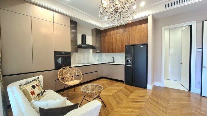 İcarəyə verilir 4 otaqlı yeni tikili 180 m², 28 May m., photo 12 from 26