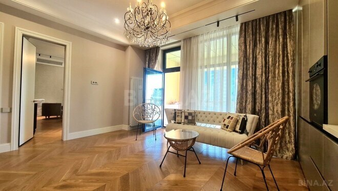 İcarəyə verilir 4 otaqlı yeni tikili 180 m², 28 May m., photo 10 from 26