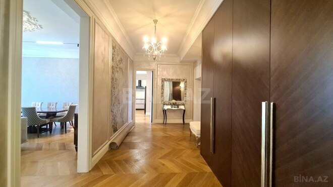 İcarəyə verilir 4 otaqlı yeni tikili 180 m², 28 May m., photo 19 from 26