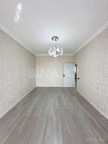 Продаётся 2-комн. вторичка 60 м², м. Ази Асланов, photo 3 from 12