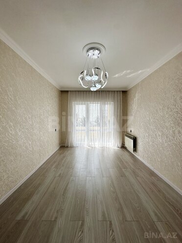 Продаётся 2-комн. вторичка 60 м², м. Ази Асланов, photo 1 from 12
