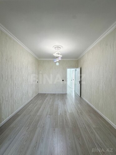 Продаётся 2-комн. вторичка 60 м², м. Ази Асланов, photo 4 from 12