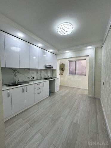 Продаётся 2-комн. вторичка 60 м², м. Ази Асланов, photo 8 from 12