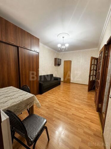 Продаётся 2-комн. вторичка 60 м², м. Мемар Аджеми, photo 3 from 7