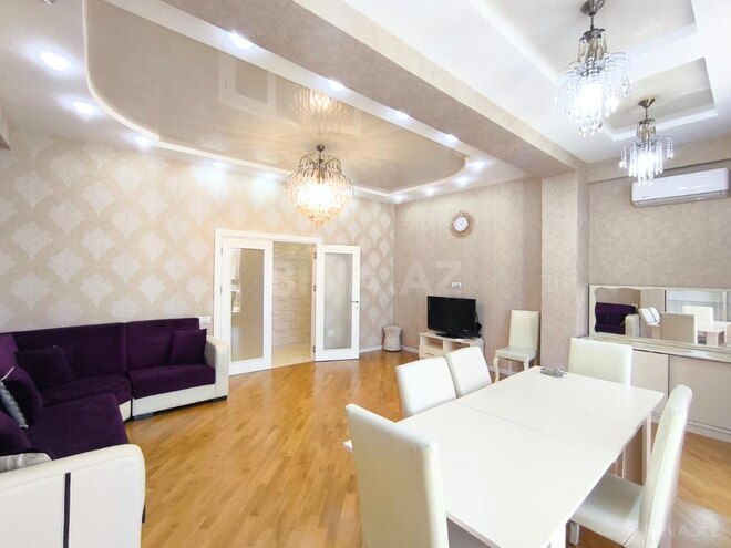 İcarəyə verilir 3 otaqlı yeni tikili 170 m², 28 May m., photo 12 from 21