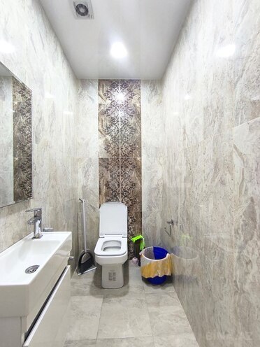 İcarəyə verilir 3 otaqlı yeni tikili 170 m², 28 May m., photo 20 from 21