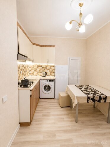Продаётся 2-комн. новостройка 40 м², м. Иншаатчылар, photo 6 from 10