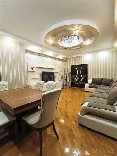 Сдаётся 3-комн. новостройка 115 м², м. Нариман Нариманов, photo 1 from 18