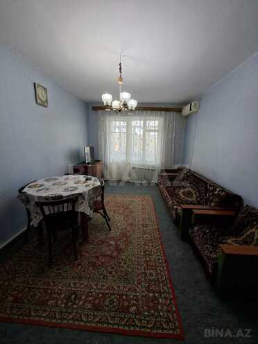 Satılır 3 otaqlı köhnə tikili 81 m², İnşaatçılar m., photo 1 from 17
