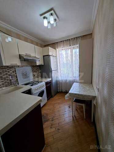 Satılır 3 otaqlı köhnə tikili 81 m², İnşaatçılar m., photo 12 from 17