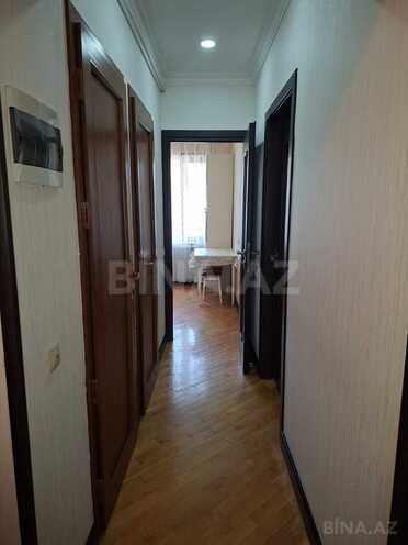 Satılır 3 otaqlı köhnə tikili 81 m², İnşaatçılar m., photo 14 from 17
