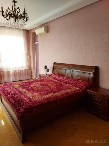 Сдаётся 2-комн. новостройка 110 м², м. 28 мая, photo 1 from 11