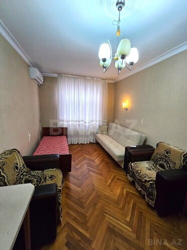 İcarəyə verilir 3 otaqlı köhnə tikili 90 m², Əhmədli m., photo 5 from 13