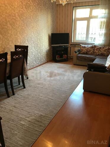 Satılır 5 otaqlı köhnə tikili 90 m², Həzi Aslanov m., photo 1 from 17