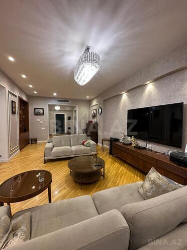 İcarəyə verilir 4 otaqlı yeni tikili 220 m², Həzi Aslanov q., photo 7 from 32