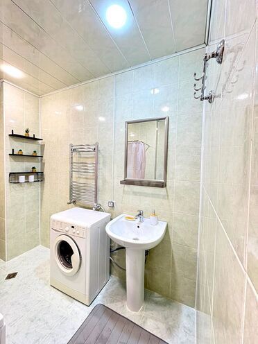 Сдаётся 2-комн. новостройка 98 м², м. Элмляр Академиясы, photo 25 from 31