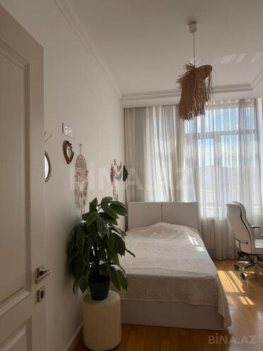 Продаётся 3-комн. новостройка 175 м², Насиминский  р., photo 15 from 26