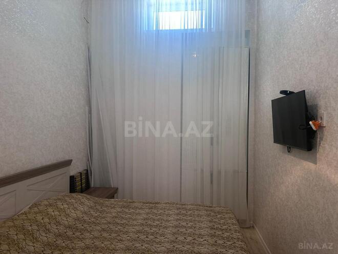 Продаётся 2-комн. вторичка 45 м², м. Низами, photo 20 from 22