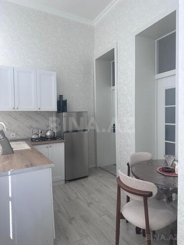 Продаётся 2-комн. вторичка 45 м², м. Низами, photo 10 from 22