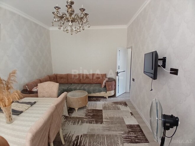Satılır 3 otaqlı həyət evi/bağ evi 75 m², Saray q., photo 5 from 8