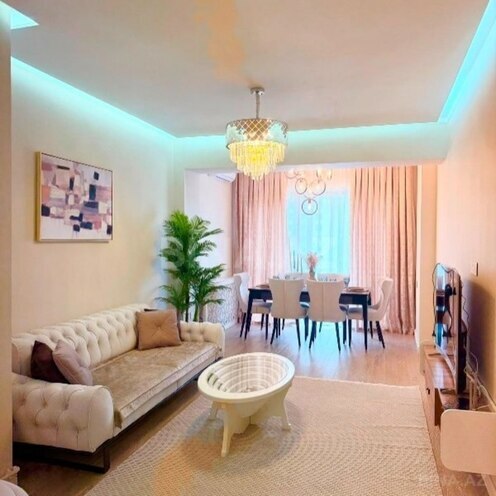 Продаётся 2-комн. новостройка 72 м², м. Шах Исмаил Хатаи, photo 1 from 11