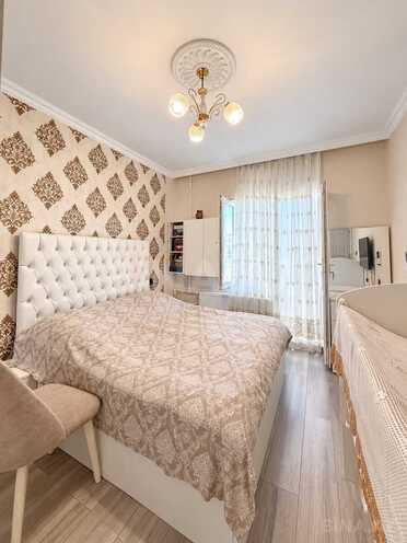 Satılır 3 otaqlı köhnə tikili 78 m², İnşaatçılar m., photo 7 from 21