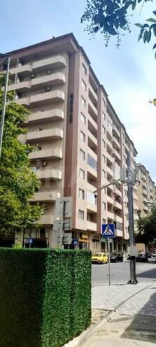 Продается 3-комн. новостройка 135 м², м. Элмляр Академиясы, photo 1 from 21