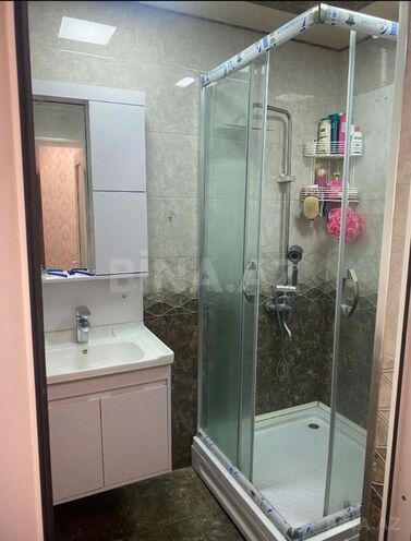 Satılır 2 otaqlı köhnə tikili 65 m², Bakıxanov q., photo 8 from 11