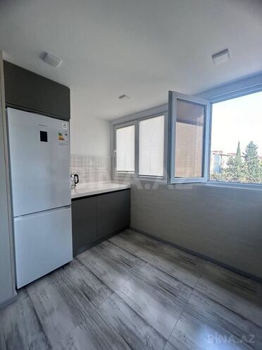 Satılır 2 otaqlı köhnə tikili 40 m², Qara Qarayev m., photo 6 from 11