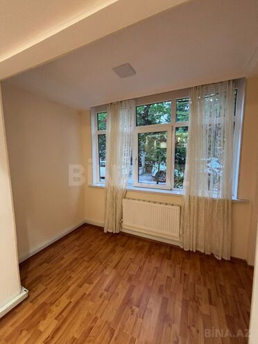 Продаётся 2-комн. вторичка 58 м², м. Иншаатчылар, photo 12 from 17