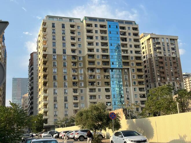 Продаётся 3-комн. новостройка 81 м², м. Шах Исмаил Хатаи, photo 1 from 16
