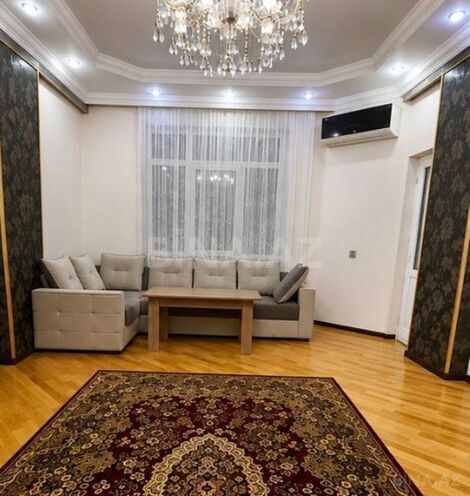Сдаётся 3-комн. новостройка 90 м², м. Гянджлик, photo 1 from 11