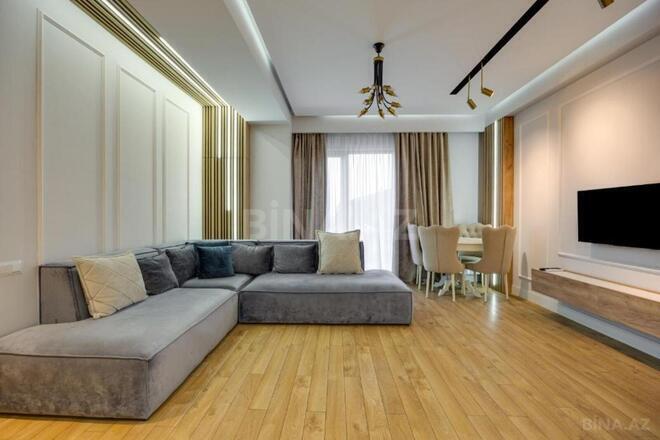 Сдаётся 2-комн. новостройка 120 м², м. Низами, photo 3 from 11
