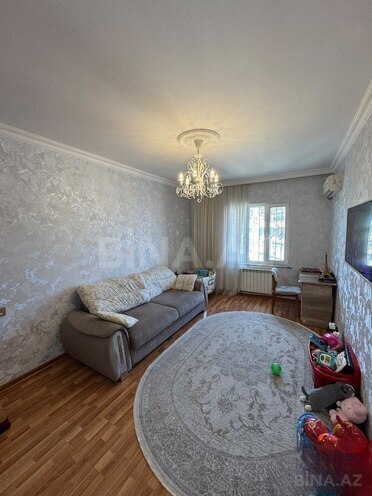 Продаётся 2-комн. вторичка 55 м², Хатаинский р., photo 3 from 18