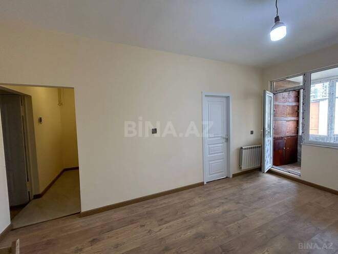 Satılır 1 otaqlı köhnə tikili 35 m², Memar Əcəmi m., photo 1 from 9