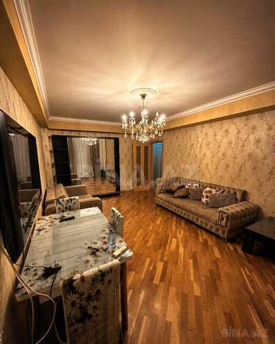 Сдаётся 3-комн. новостройка 90 м², м. Иншаатчылар, photo 1 from 9