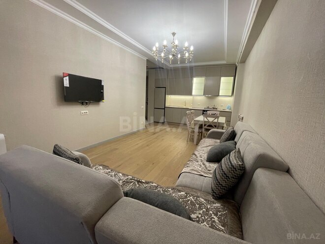Сдаётся 3-комн. новостройка 83 м², м. Иншаатчылар, photo 1 from 15