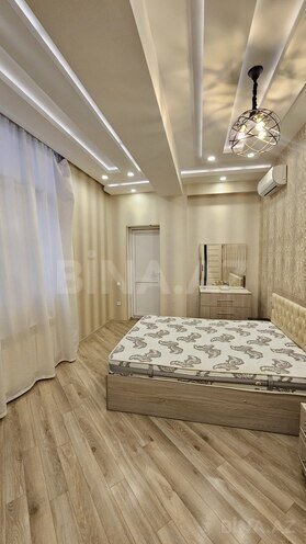 Сдаётся 2-комн. новостройка 70 м², м. Нефтчиляр, photo 7 from 12
