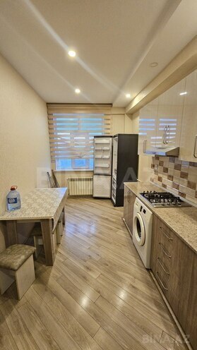 Сдаётся 2-комн. новостройка 70 м², м. Нефтчиляр, photo 8 from 12