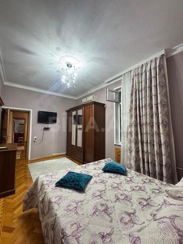 İcarəyə verilir 2 otaqlı köhnə tikili 90 m², 28 May m., photo 4 from 21