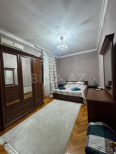 İcarəyə verilir 2 otaqlı köhnə tikili 90 m², 28 May m., photo 1 from 21