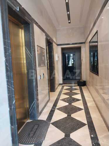 Сдаётся 3-комн. новостройка 105 м², м. Низами, photo 17 from 21