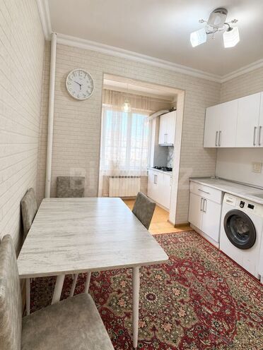 Satılır 2 otaqlı köhnə tikili 60 m², Əhmədli m., photo 4 from 8