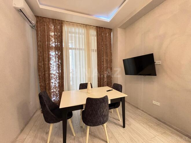 Сдаётся 2-комн. новостройка 70 м², Насиминский  р., photo 3 from 14
