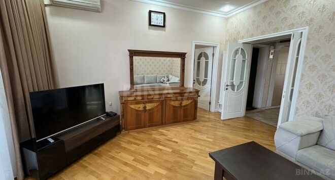 İcarəyə verilir 3 otaqlı köhnə tikili 75 m², İnşaatçılar m., photo 3 from 6