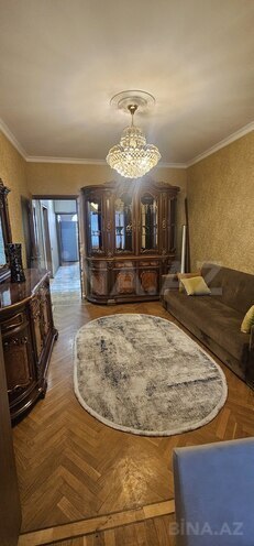 Сдаётся 5-комн. вторичка 120 м², м. Нефтчиляр, photo 5 from 11
